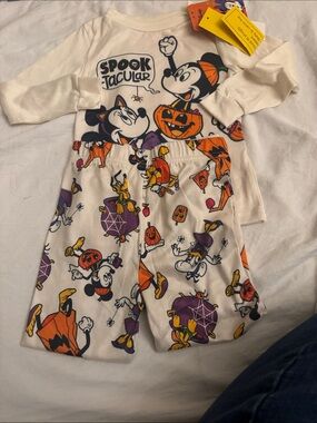 Kids Halloween Mickey and Minnie Mouse Pajama Set - Cream & Orange